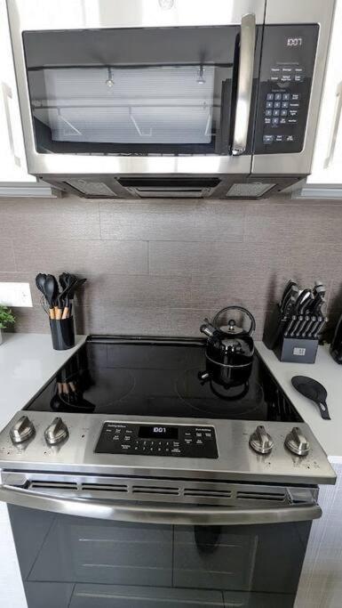 Апартаменти Nyc Styled Loft In Dtla, Sleeps 4 With Free Parking! Лос-Анджелес Екстер'єр фото