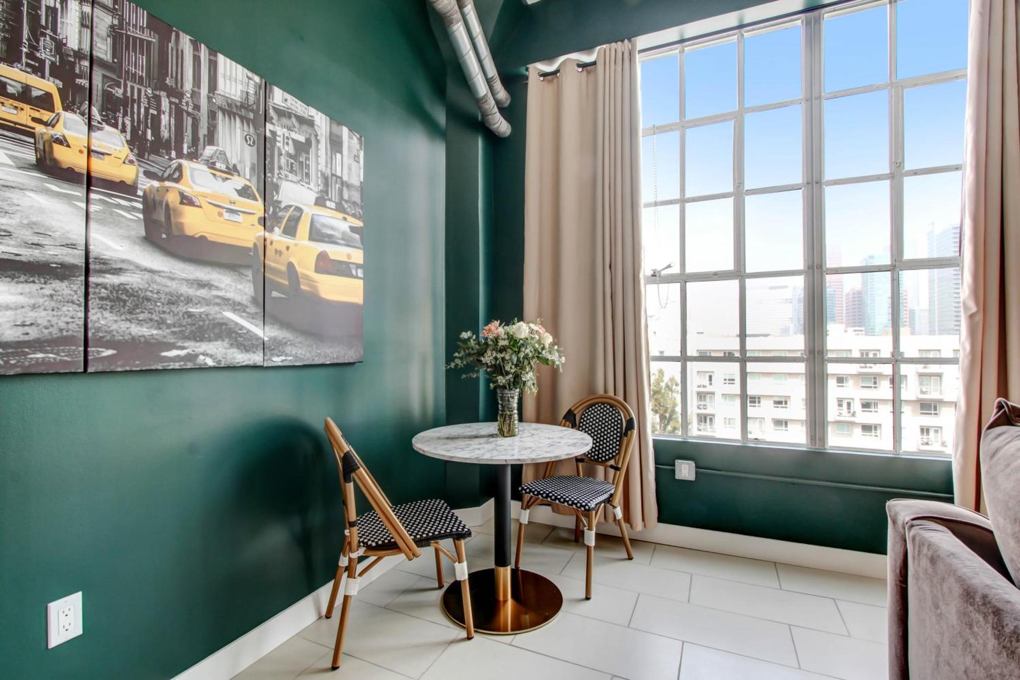Апартаменти Nyc Styled Loft In Dtla, Sleeps 4 With Free Parking! Лос-Анджелес Екстер'єр фото